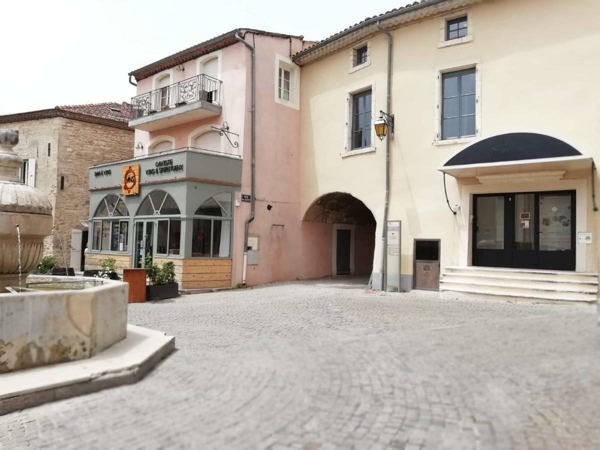 La Villa Tria Castella Saint-Paul-Trois-Châteaux Exterior photo